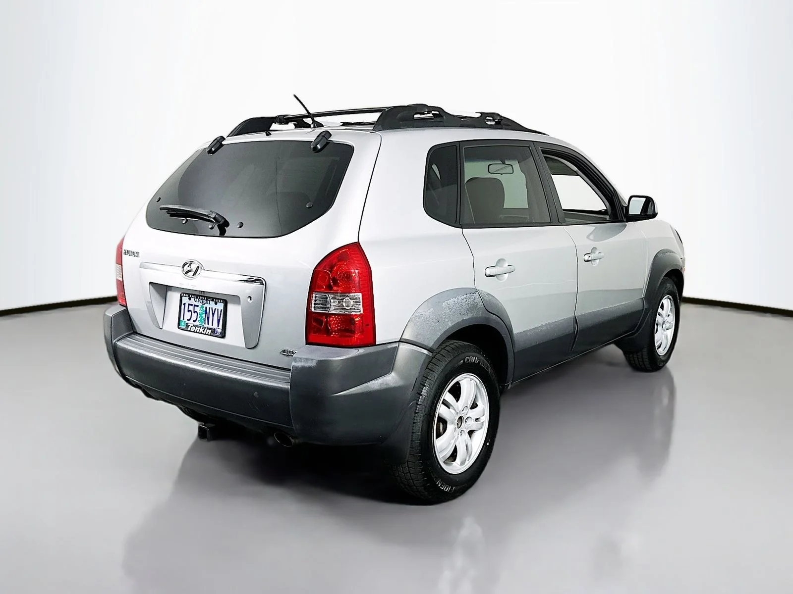 Used 2008 Silver Hyundai SE image 10