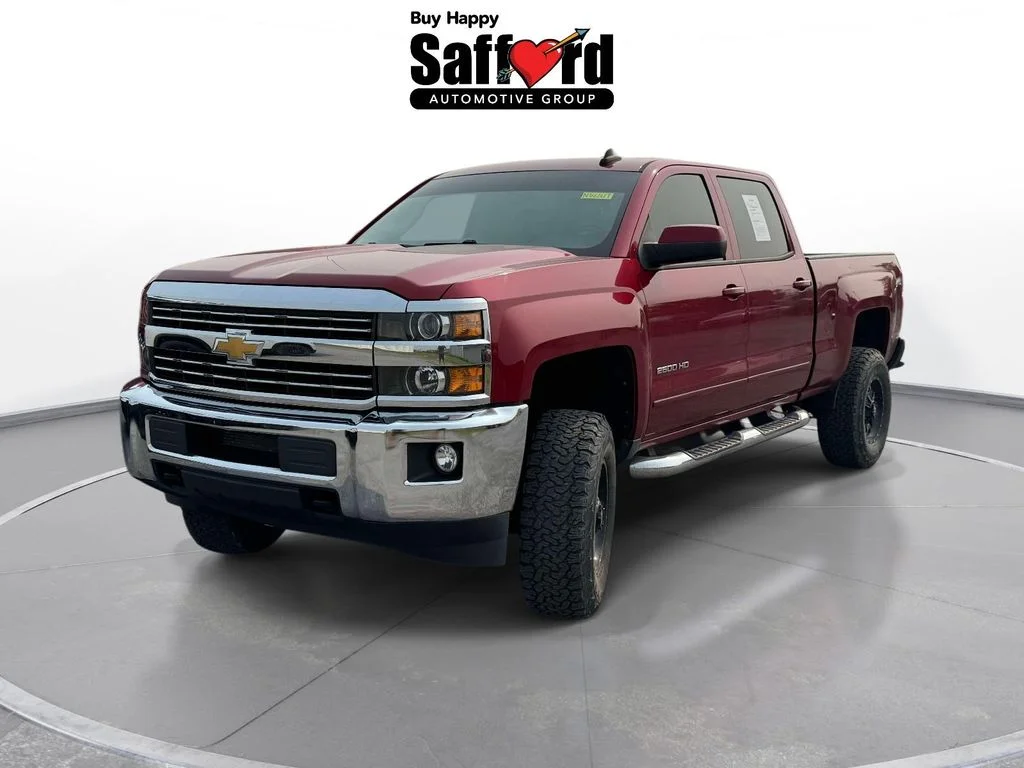 Used 2018 Red Chevrolet LT image 1