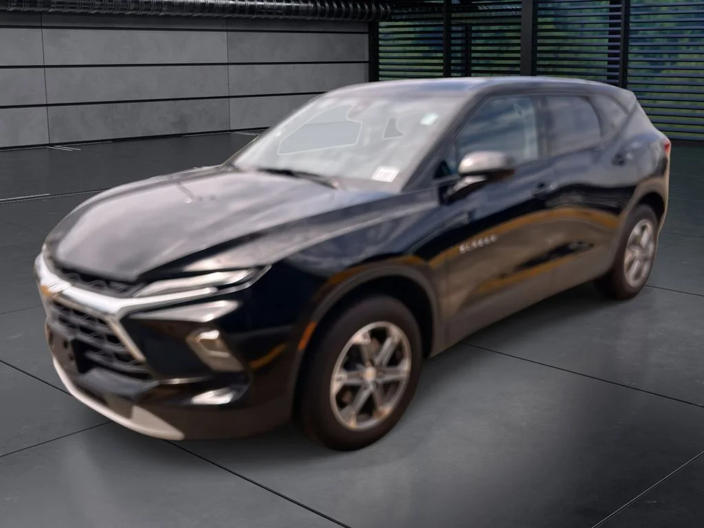 2023 Chevrolet Blazer 2.0T 2LT AWD's photo