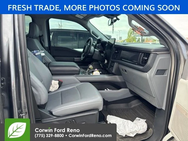 Used 2025 Gray Metallic Ford Flash image 12