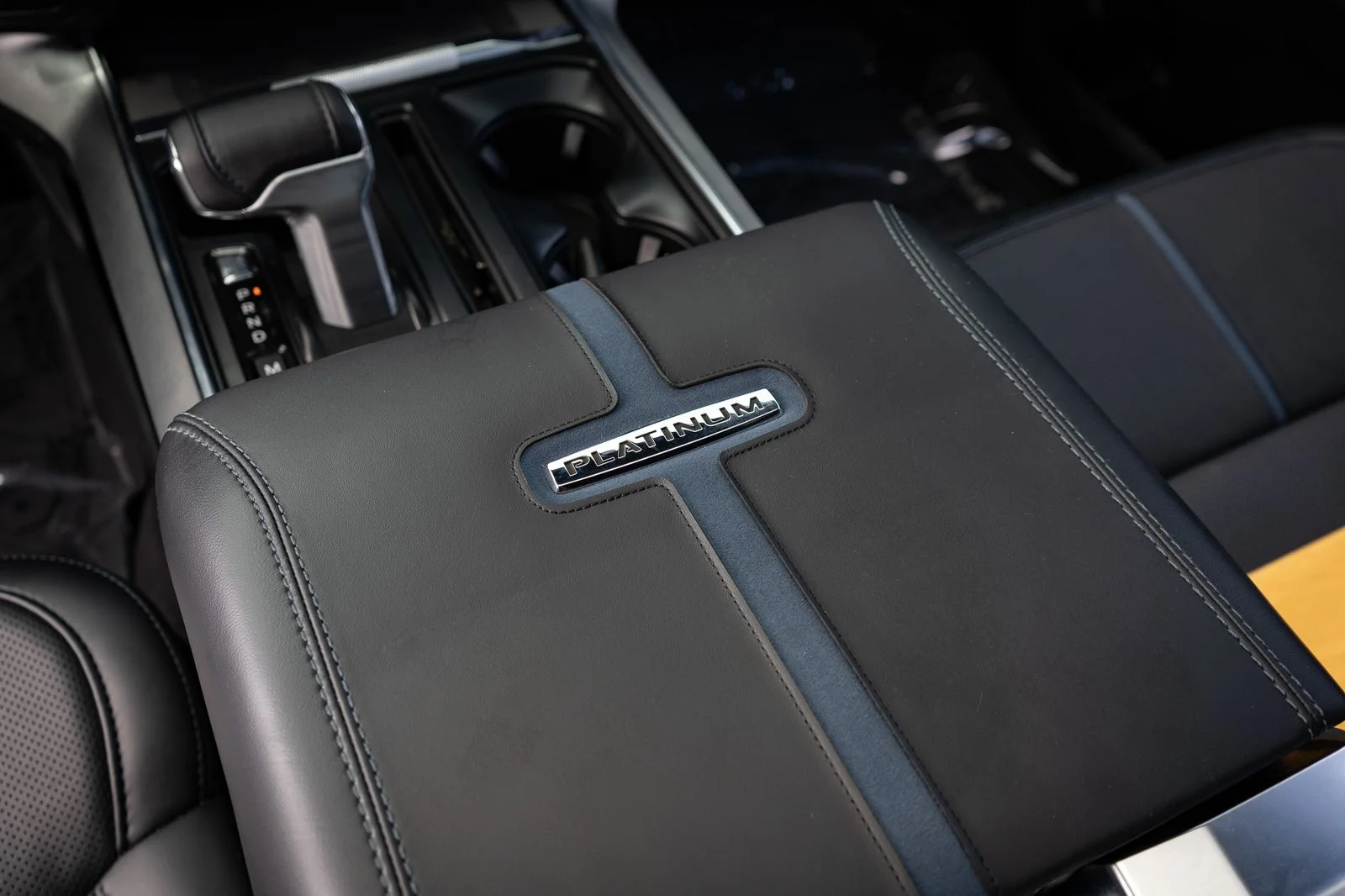 Used 2025 Black Ford Platinum image 44