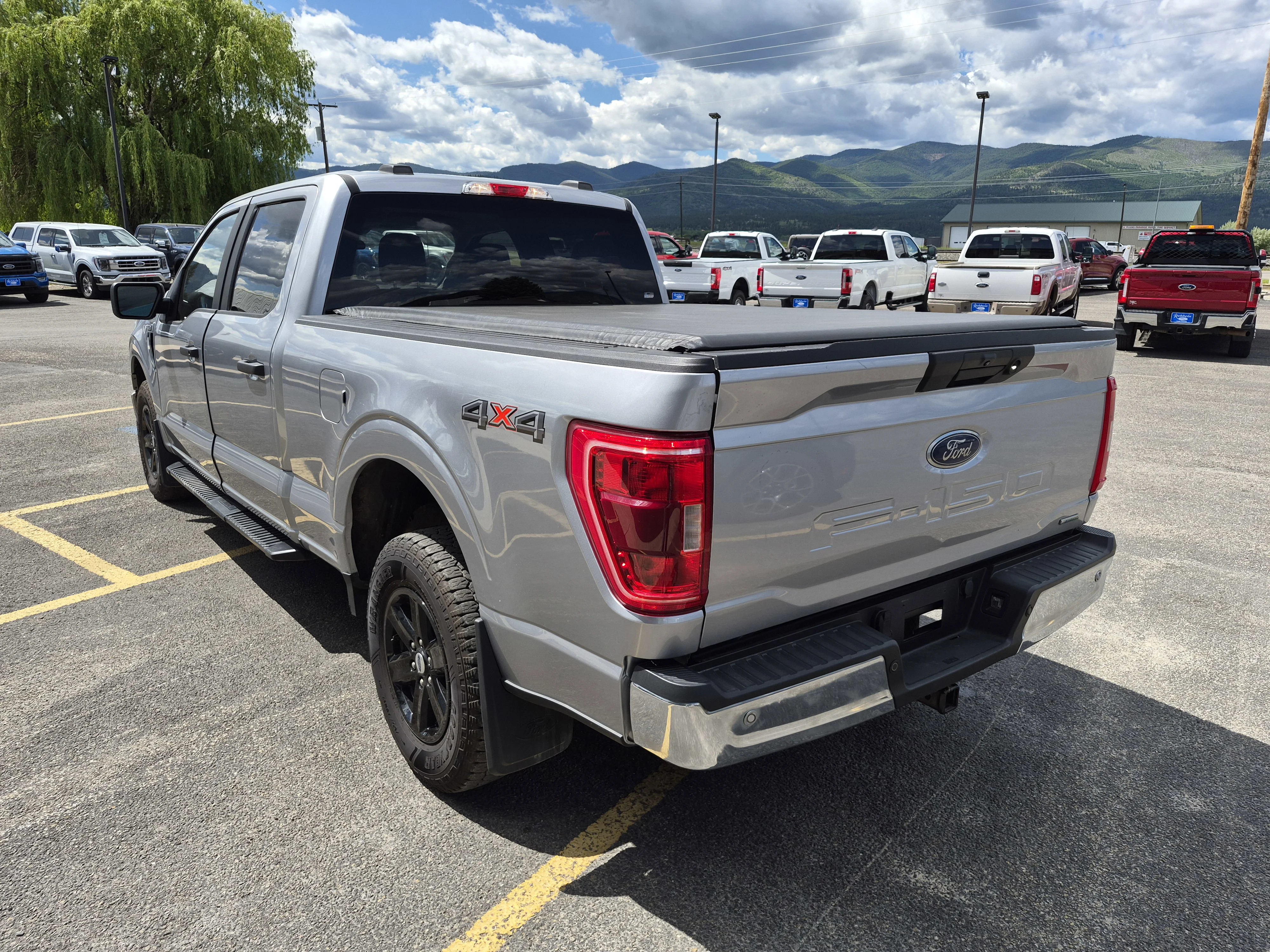 Used 2022 Silver Ford XLT image 17