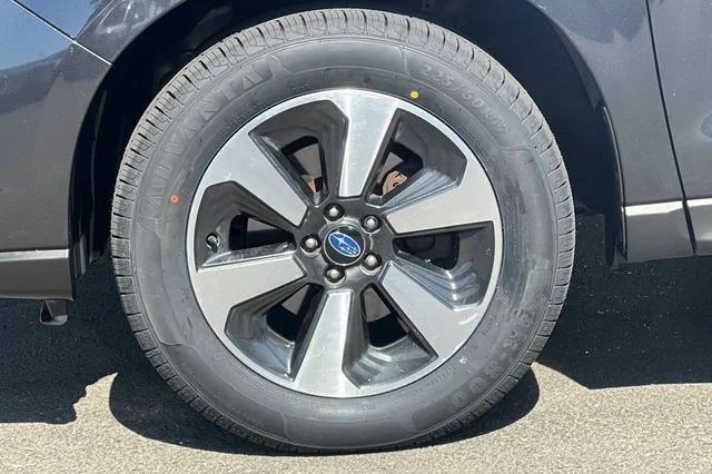 Used 2017 Gray Subaru 2.5i Limited image 30