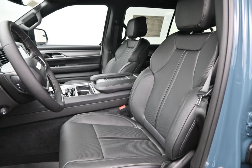 New 2026 Steel Blue Exterior Paint Jeep Upland image 33
