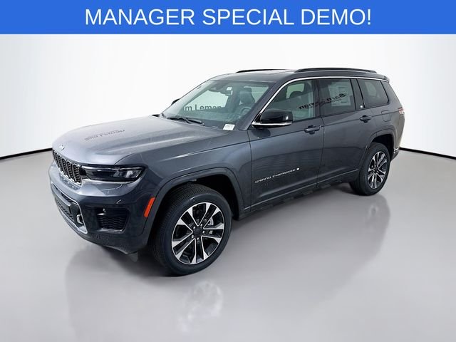 New 2025 Baltic Gray Metallic Clear-Coat Exterior Paint Jeep Overland image 3
