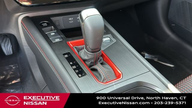 Used 2025 White Nissan SR image 19