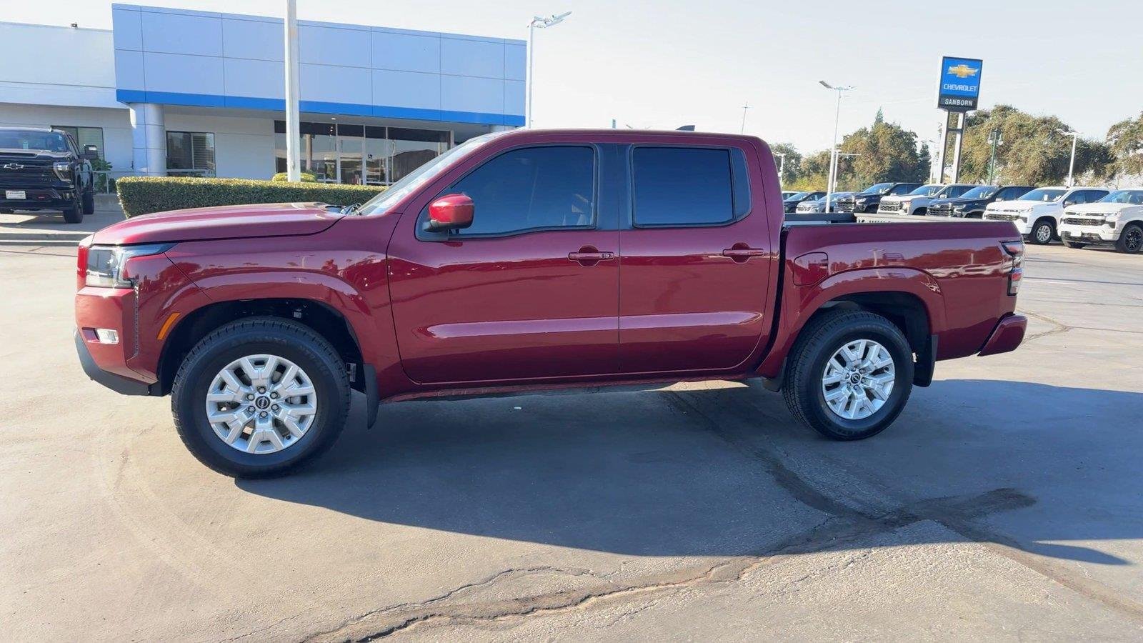 2024 Nissan Frontier SV - Photo 7