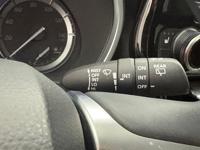 Used 2020 White Toyota XLE image 23