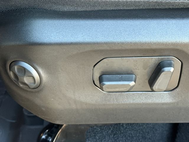 Used 2025 Black Jeep Texas Trail image 23