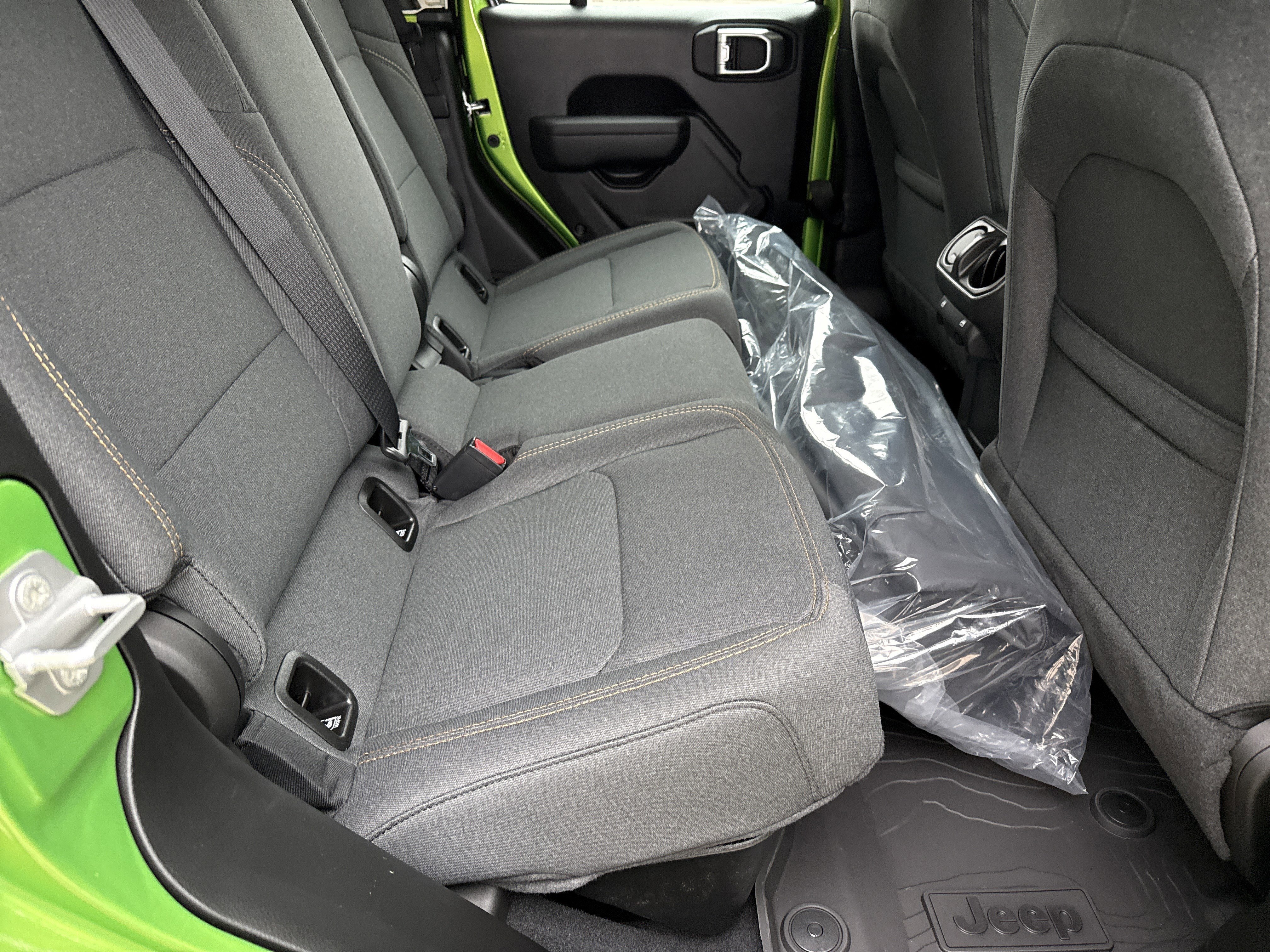 New 2026 Mojito Exterior Paint Jeep Sport image 17
