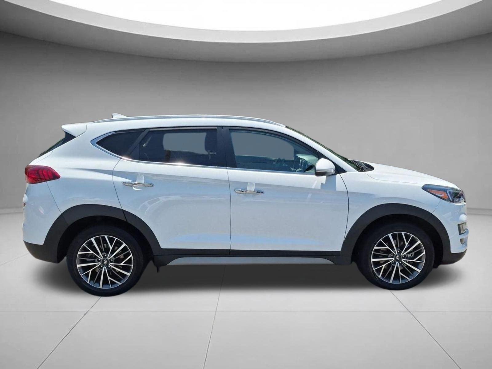 Used 2020 Winter White Hyundai Limited image 6