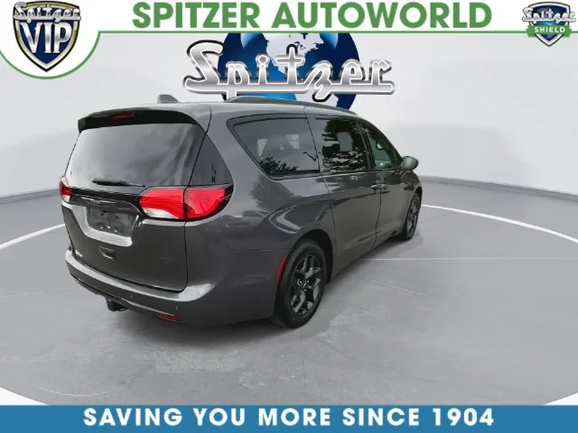 Used 2019 Gray Chrysler Touring Plus image 14