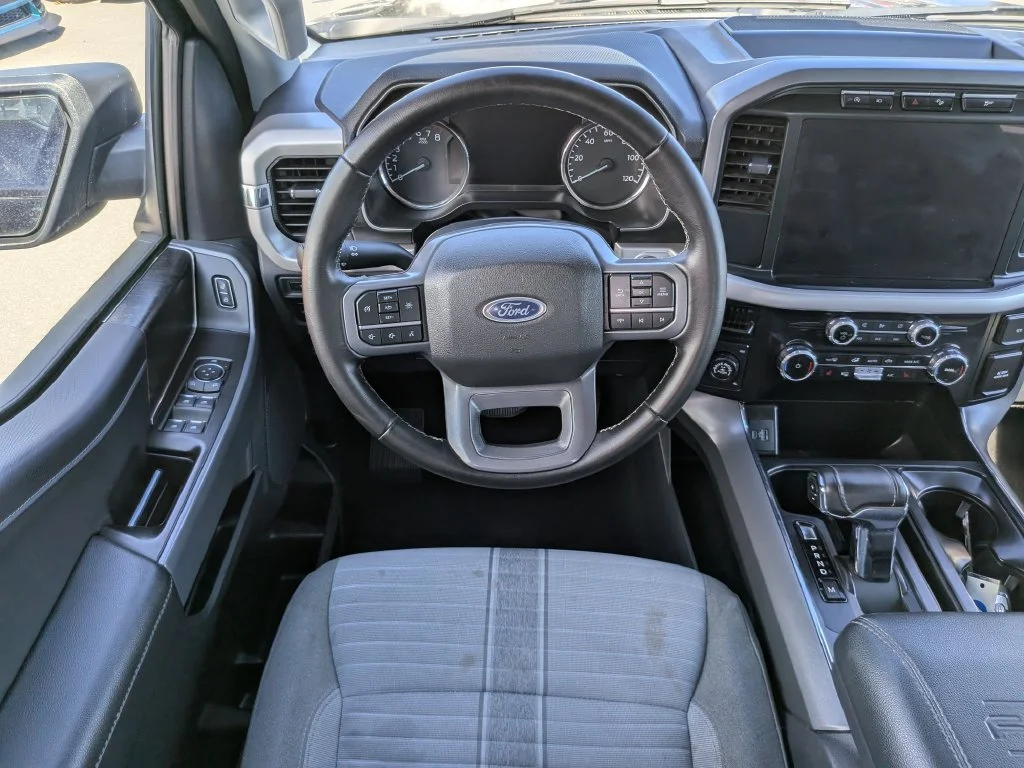 Used 2023 Antimatter Blue Metallic Ford XLT image 17