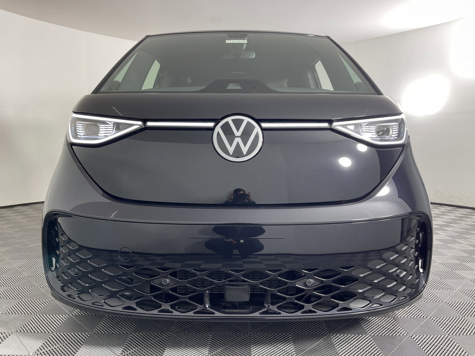 2025 Volkswagen ID. Buzz PRO S - Photo 8