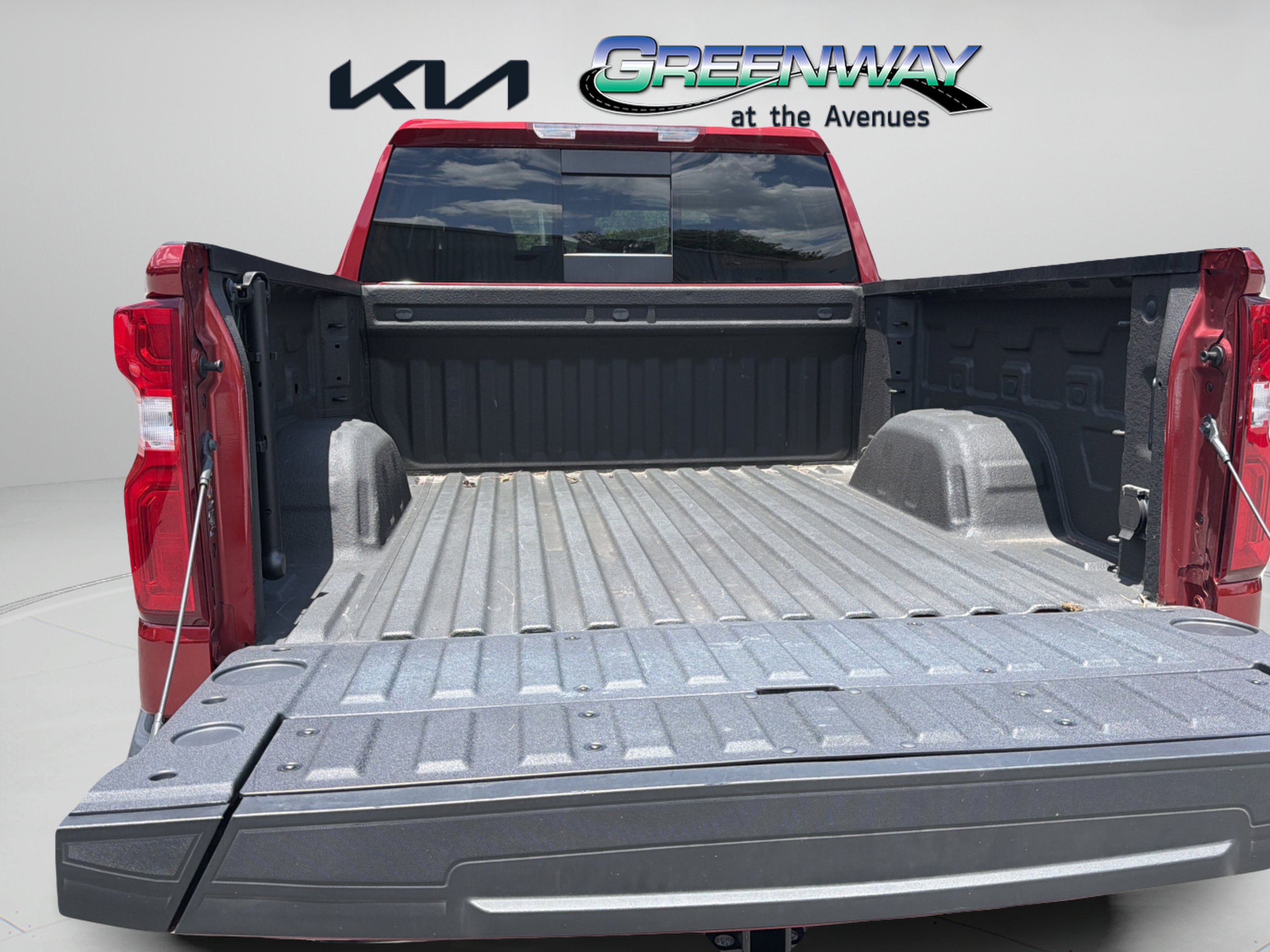 Used 2025 Radiant Red Tintcoat Chevrolet LT Trail Boss image 26