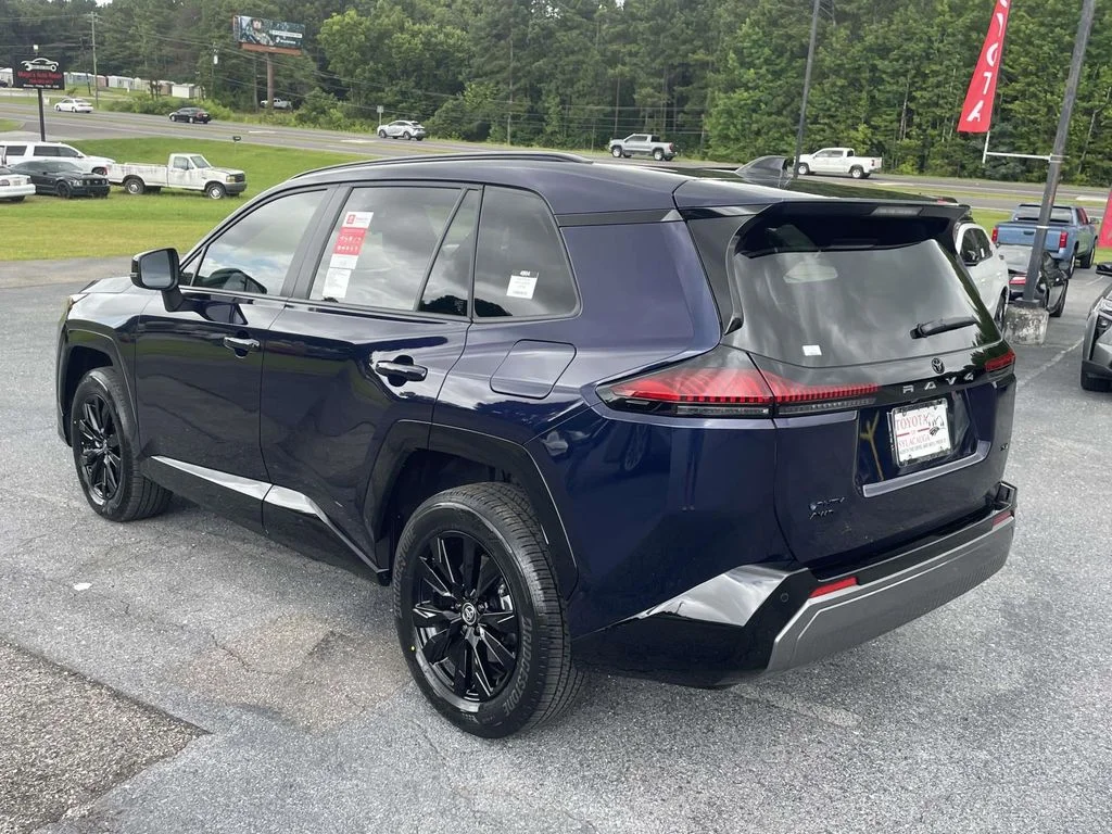 New 2026 Blueprint Toyota SE image 3