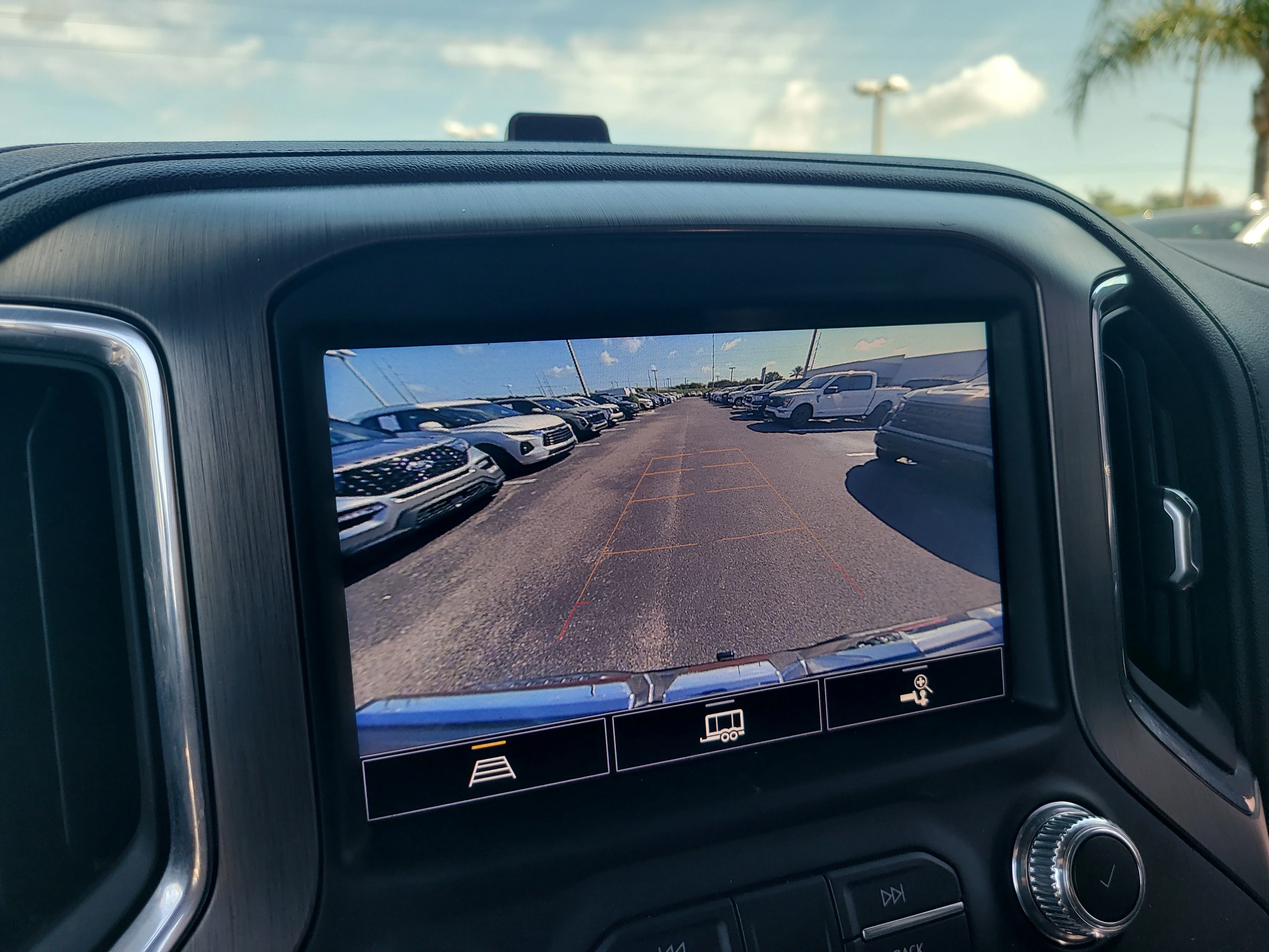 Used 2022 Onyx Black GMC Denali image 25