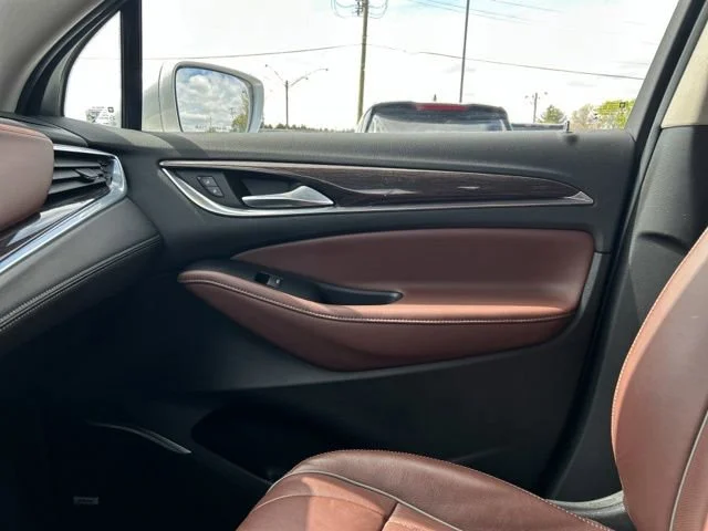 Used 2020 White Frost Tricoat Buick Avenir image 44