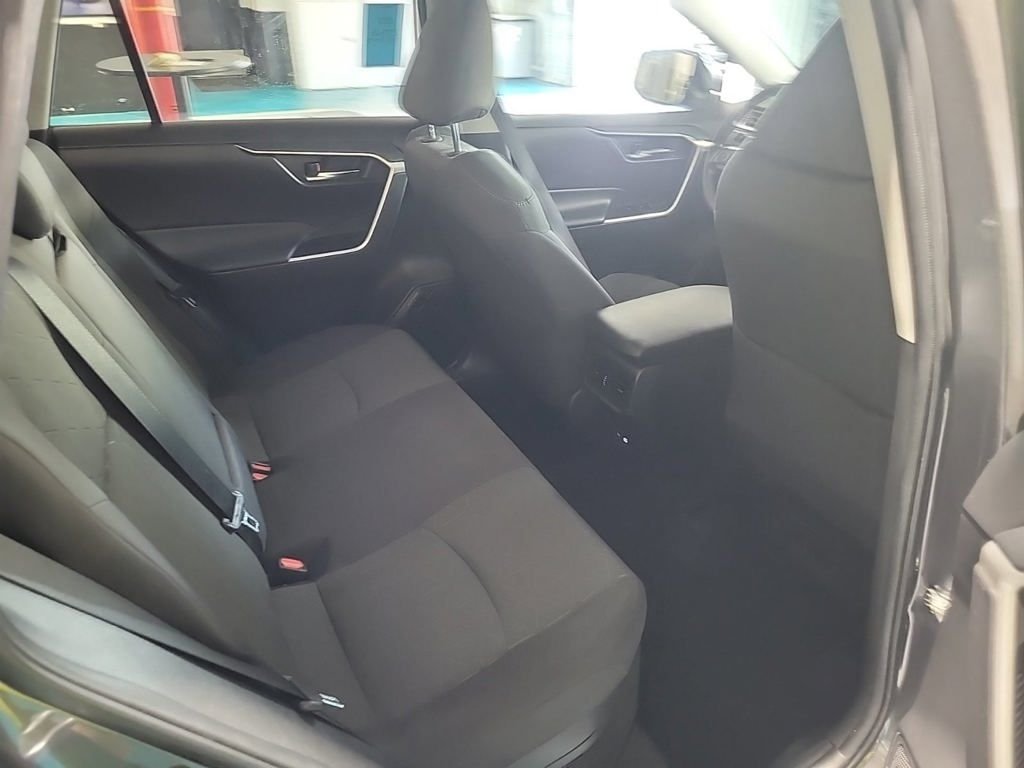 Used 2023 Gray Toyota XLE image 3