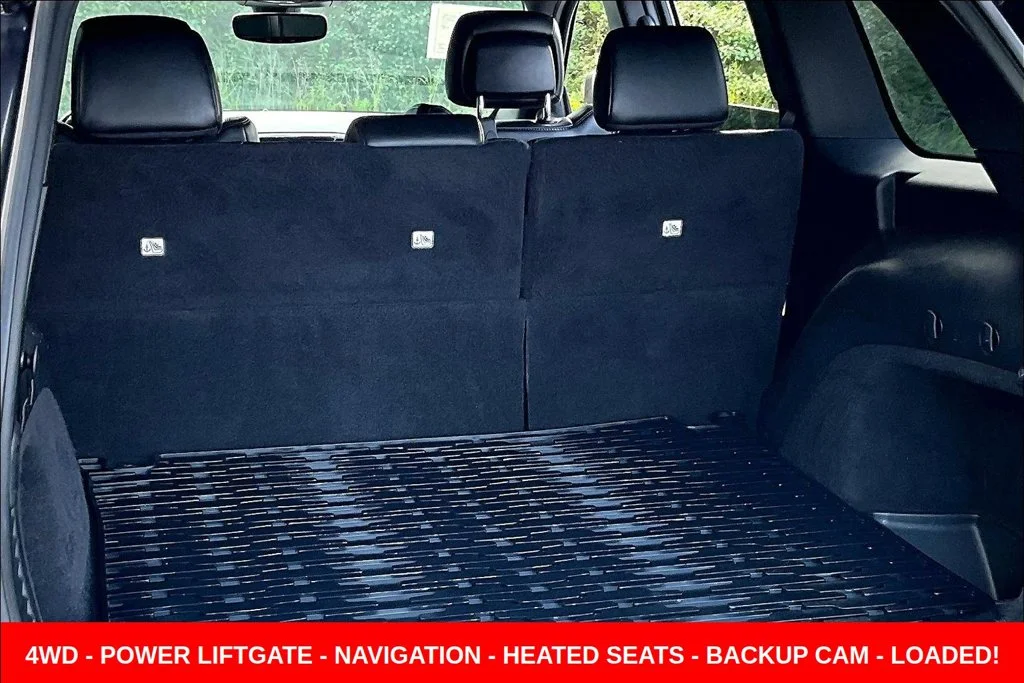 Used 2019 Gray Jeep Altitude image 27