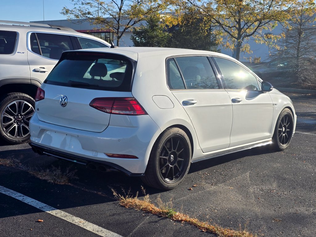 Used 2018 White Volkswagen DCC & Navigation 4Motion image 7