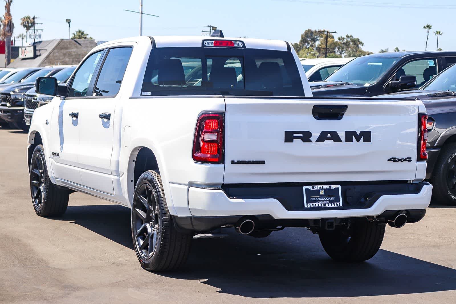 New 2026 Ivory White Tri-Coat Pearl-Coat Exterior Paint RAM Laramie image 6