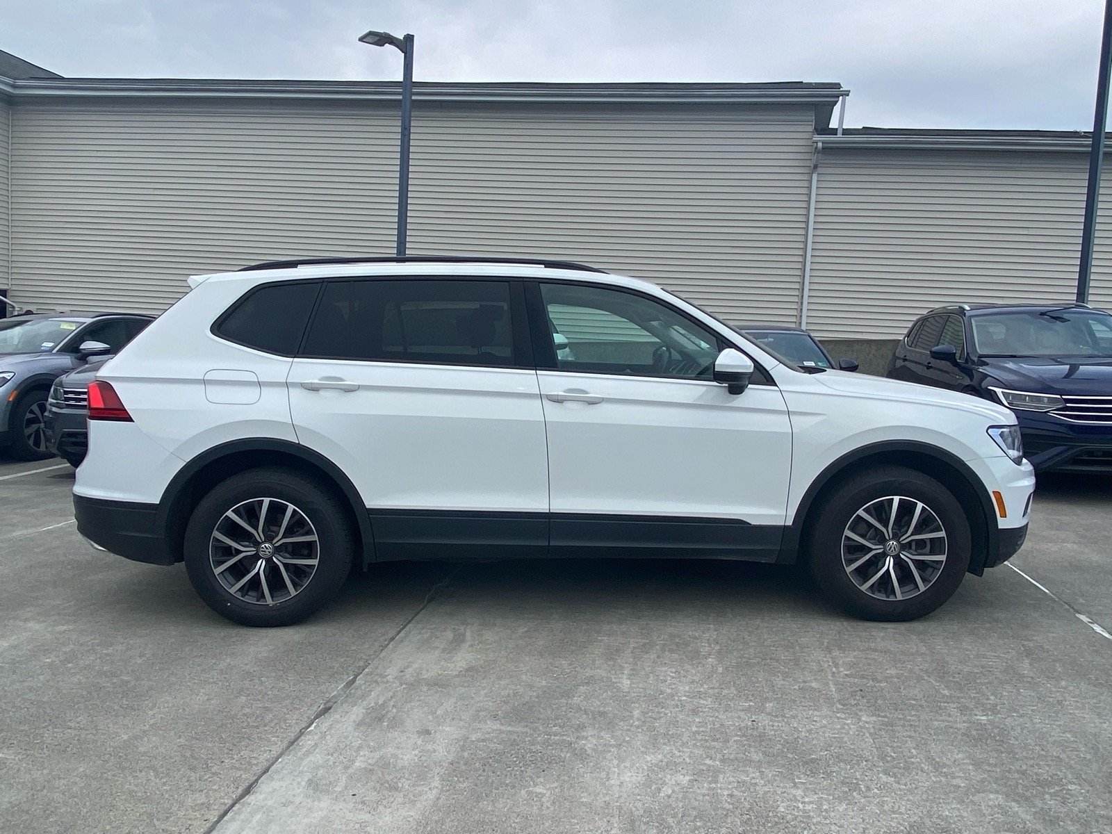 Used 2021 White Volkswagen 2.0T S image 2