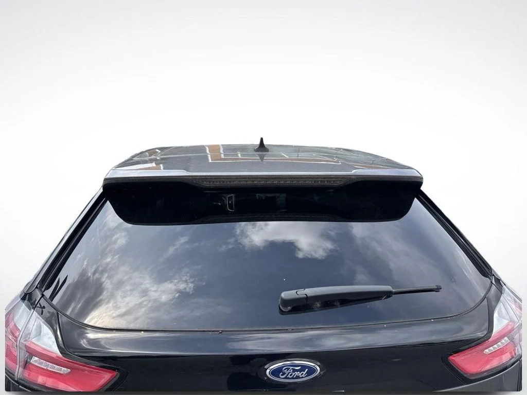Used 2021 Gray Ford SEL image 6
