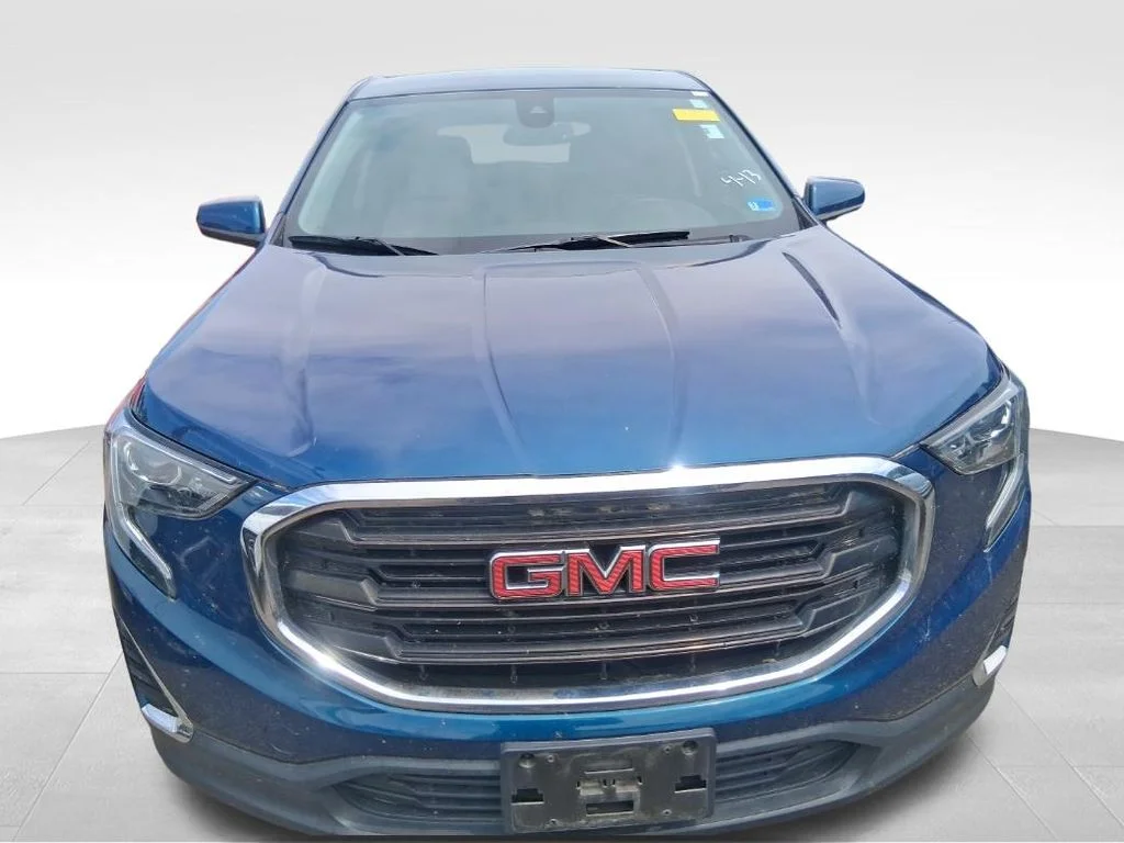Used 2020 Blue GMC SLE image 4