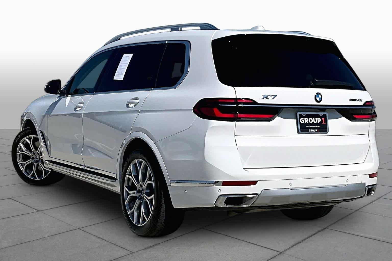 Used 2026 Alpine White BMW xDrive40i image 11