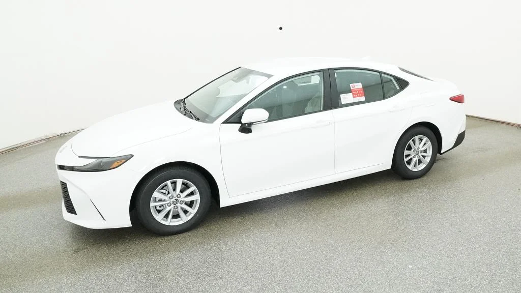 New 2026 Ice Cap Toyota LE image 5