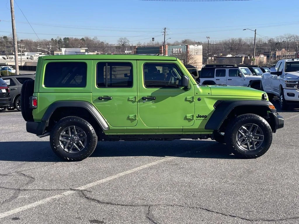 New 2026 Mojito Clear-Coat Exterior Paint Jeep Sport S image 9