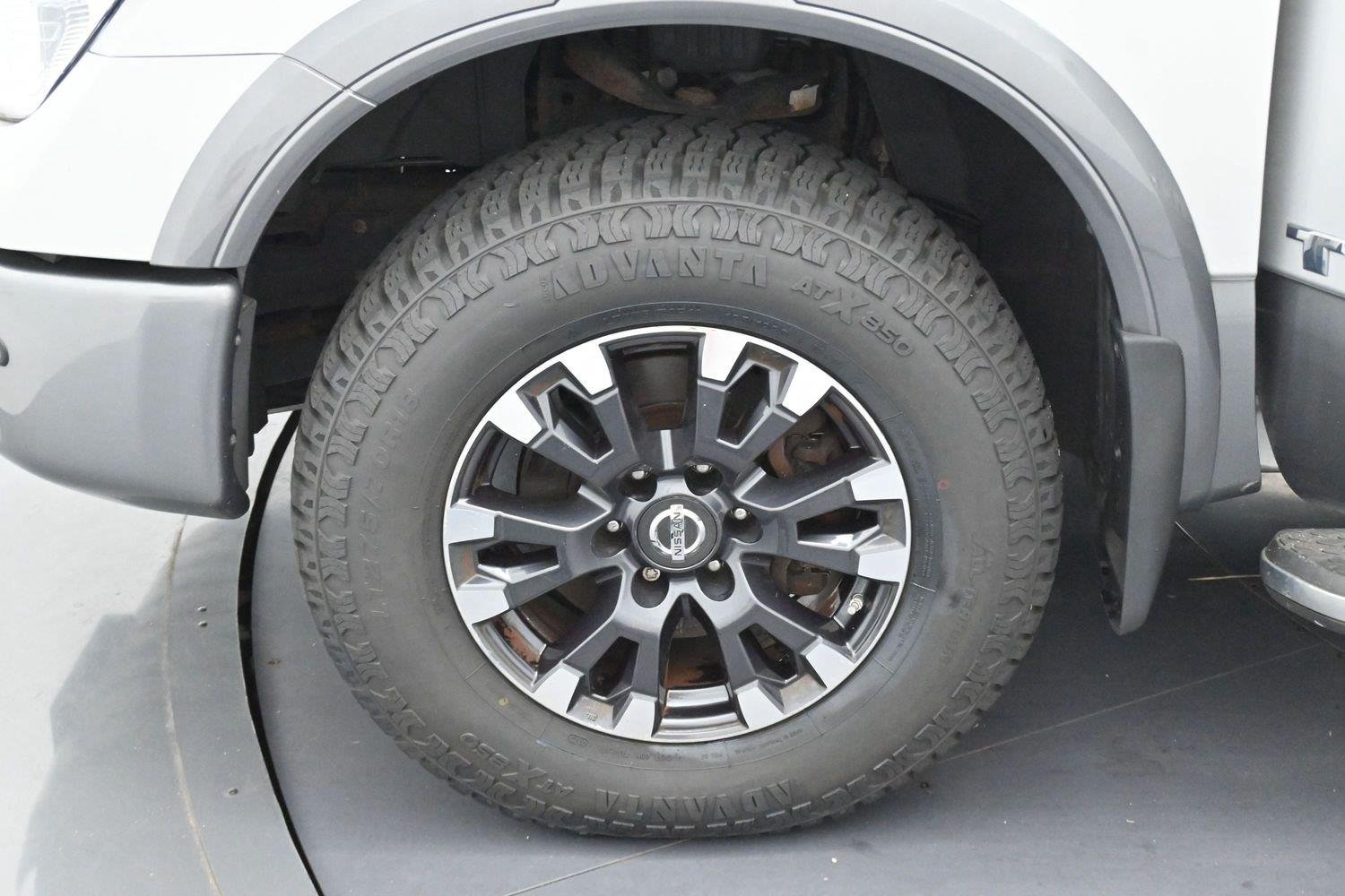 Used 2018 Brilliant Silver Nissan PRO-4X image 38