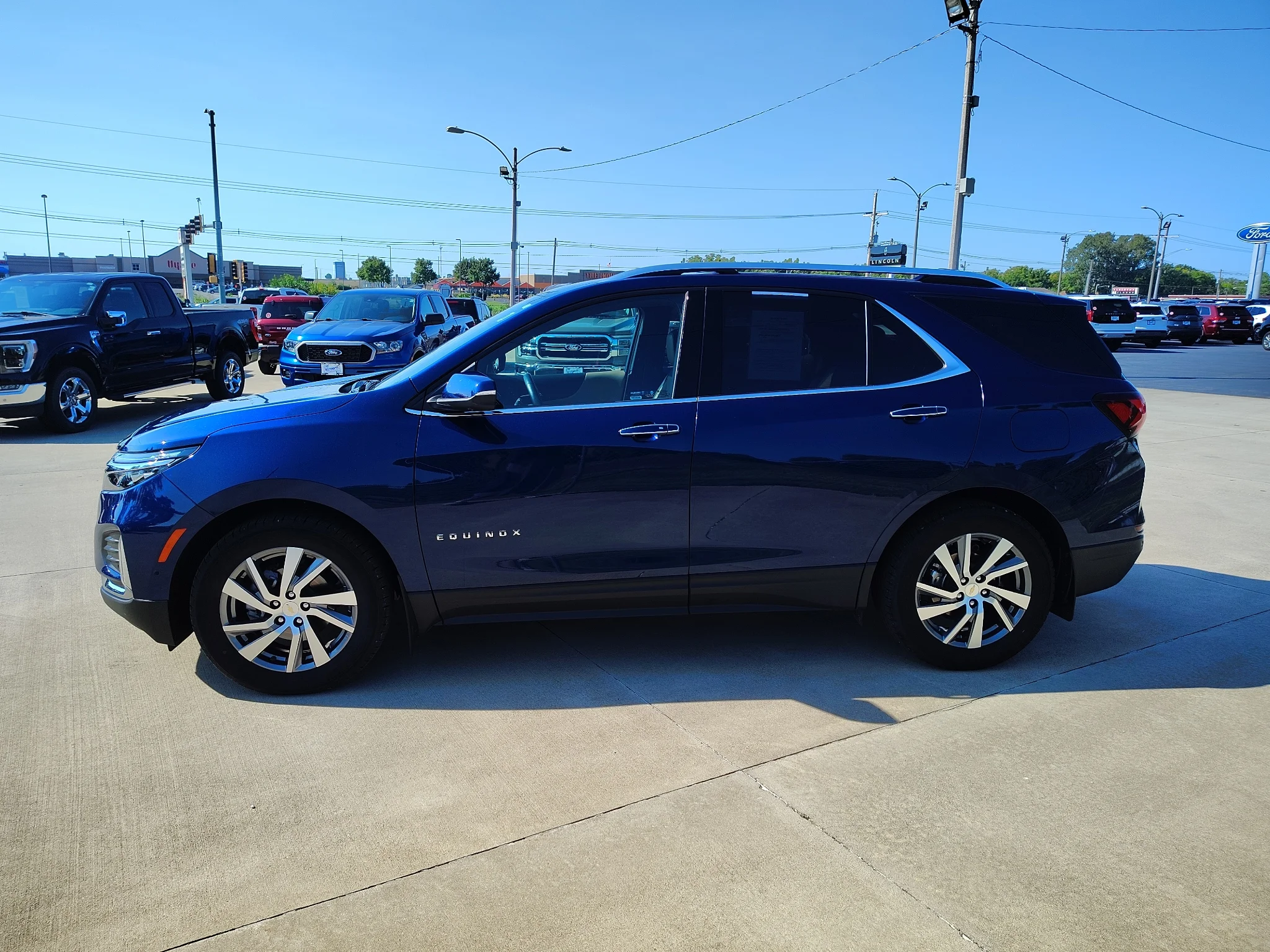 Used 2023 Blue Glow Metallic Chevrolet Premier image 6