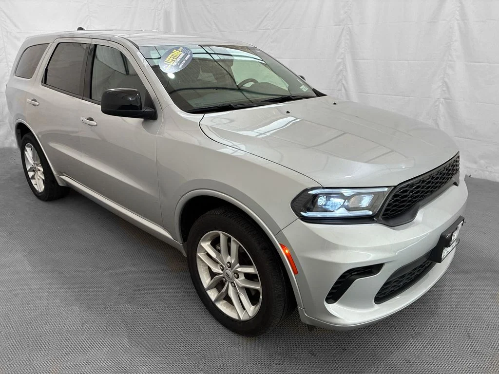 Used 2025  Dodge GT image 10