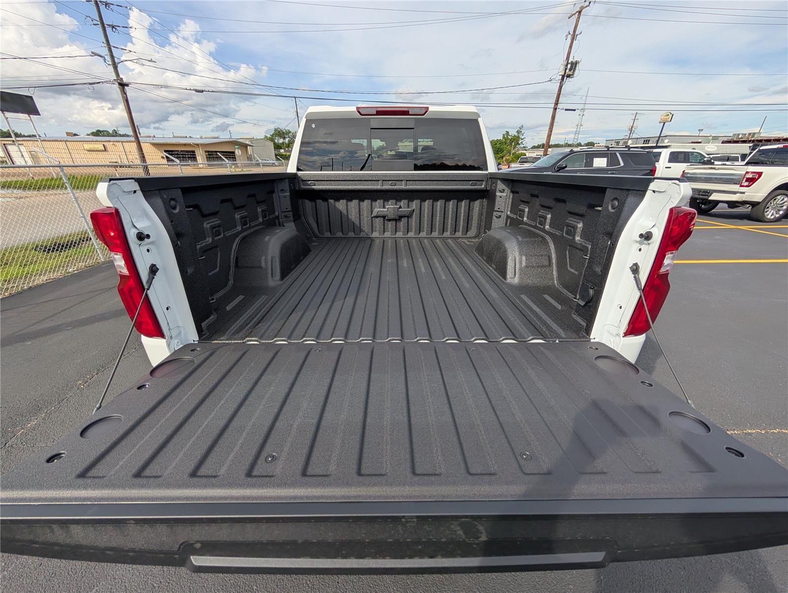 New 2026 Summit White Chevrolet LT Trail Boss image 36