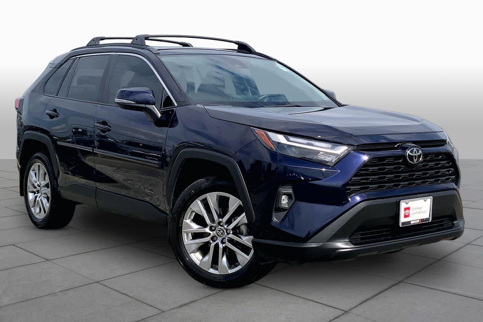Used 2025 Blueprint Toyota XLE Premium image 3