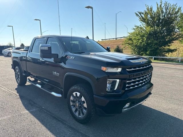 Used 2021 Black Chevrolet LT image 2