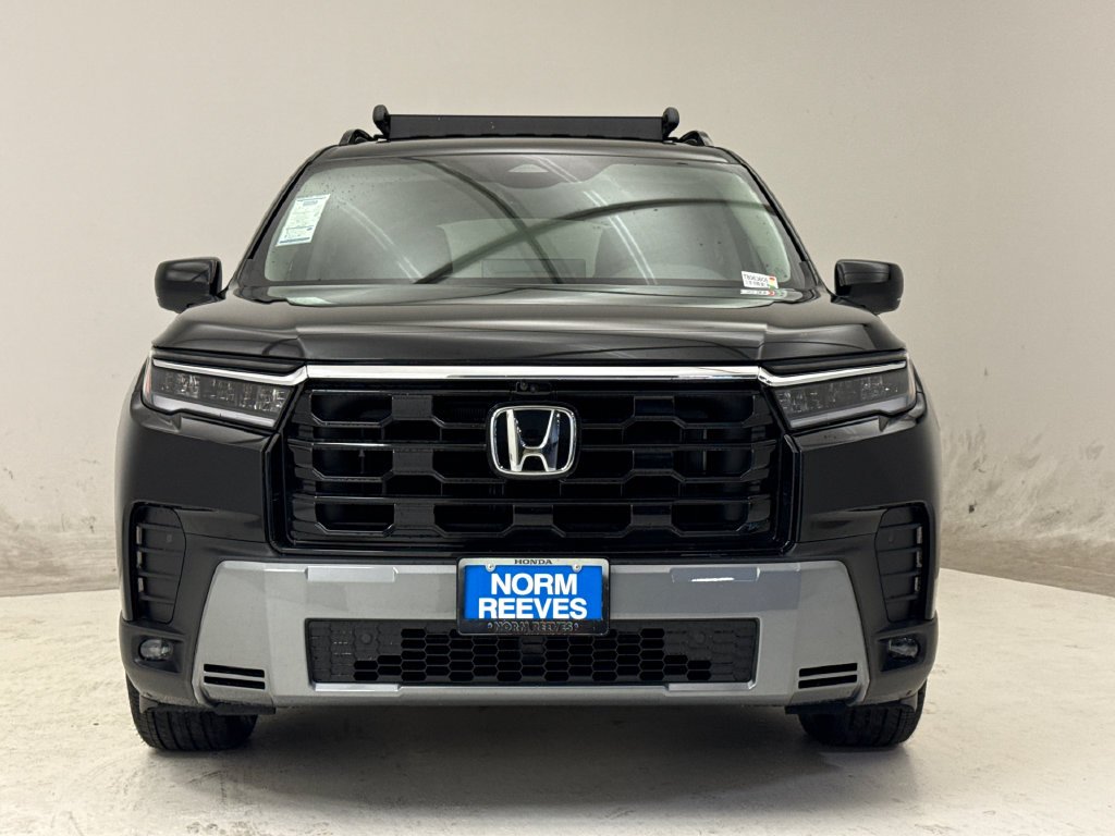 New 2026 Crystal Black Pearl Honda TRG image 3
