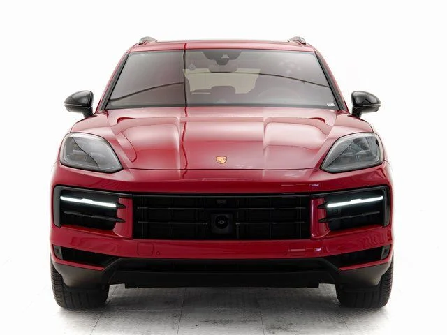 Certified Used 2025  Porsche S image 33