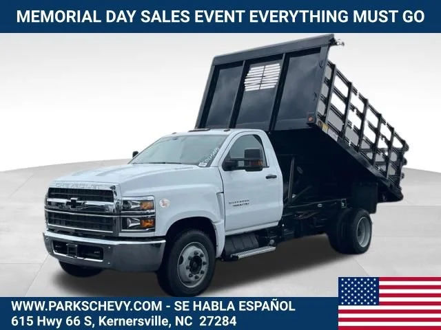 2024 Chevrolet Silverado HD Work Regular Cab 141" WB's photo