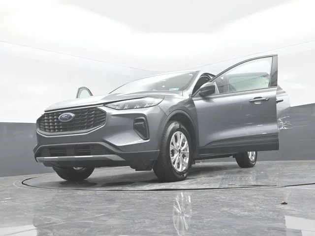 Certified Used 2025 Carbonized Gray Metallic Ford Active image 29