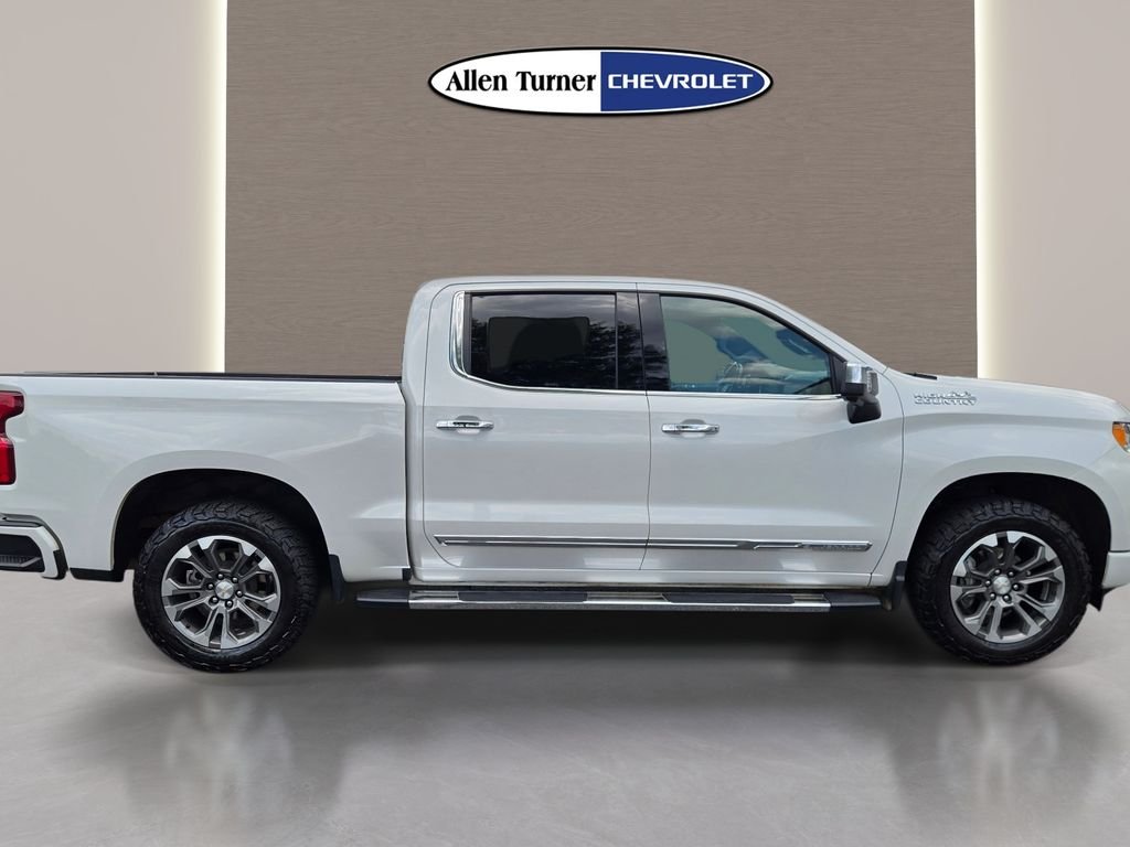 Used 2024 Beige Chevrolet High Country image 6