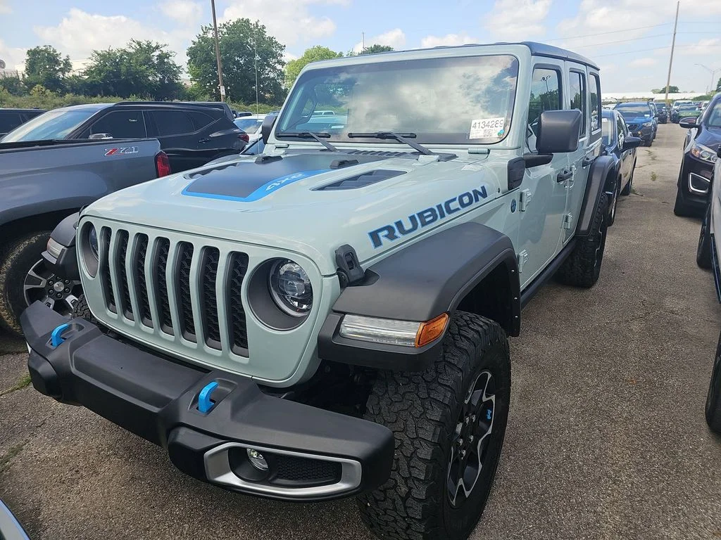 Used 2023  Jeep Rubicon 4xe image 1