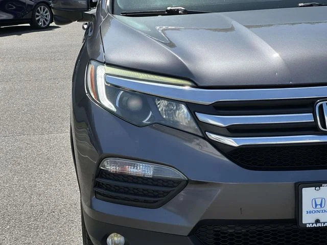Certified Used 2018 Modern Steel Metallic Honda EX-L image 11