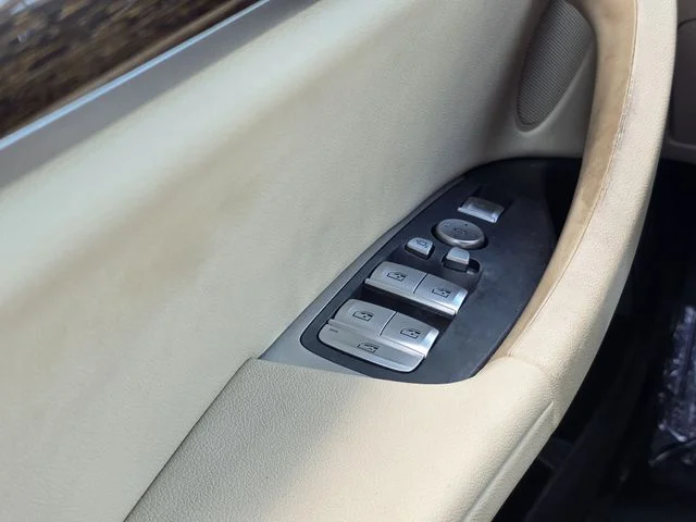 Certified Used 2020 Alpine White BMW sDrive30i image 18