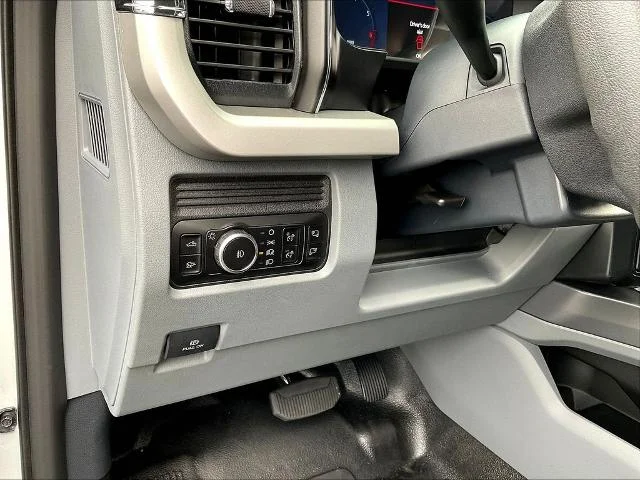New 2026 Avalanche Ford F-250® XLT image 71