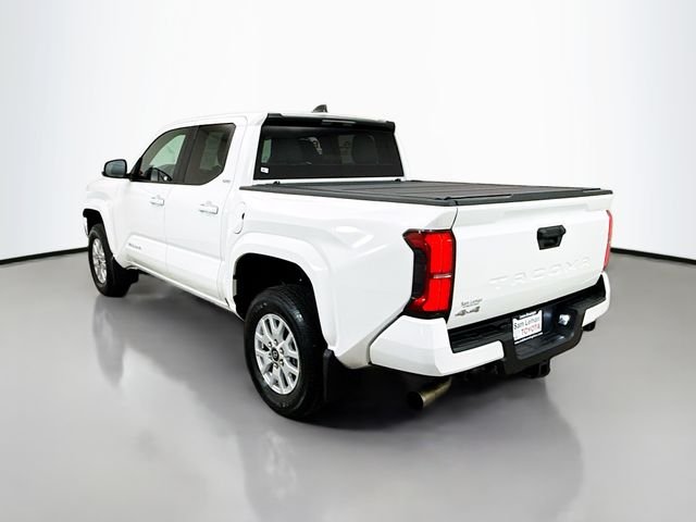 Used 2026 White Toyota SR5 image 5