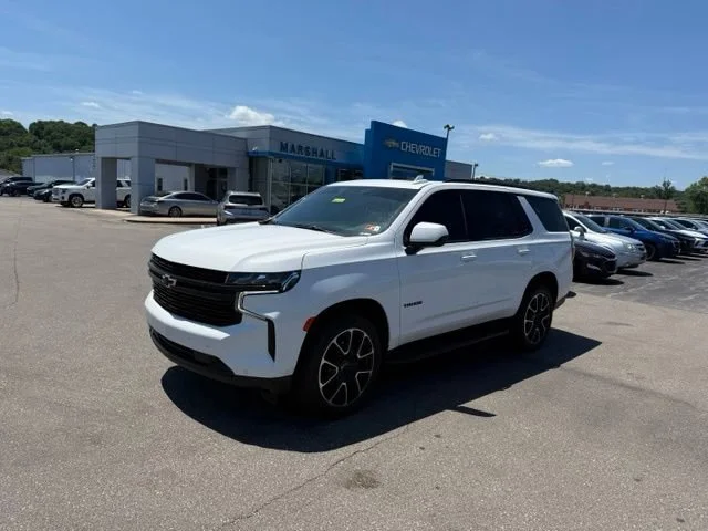 Used 2023 Summit White Chevrolet RST image 4