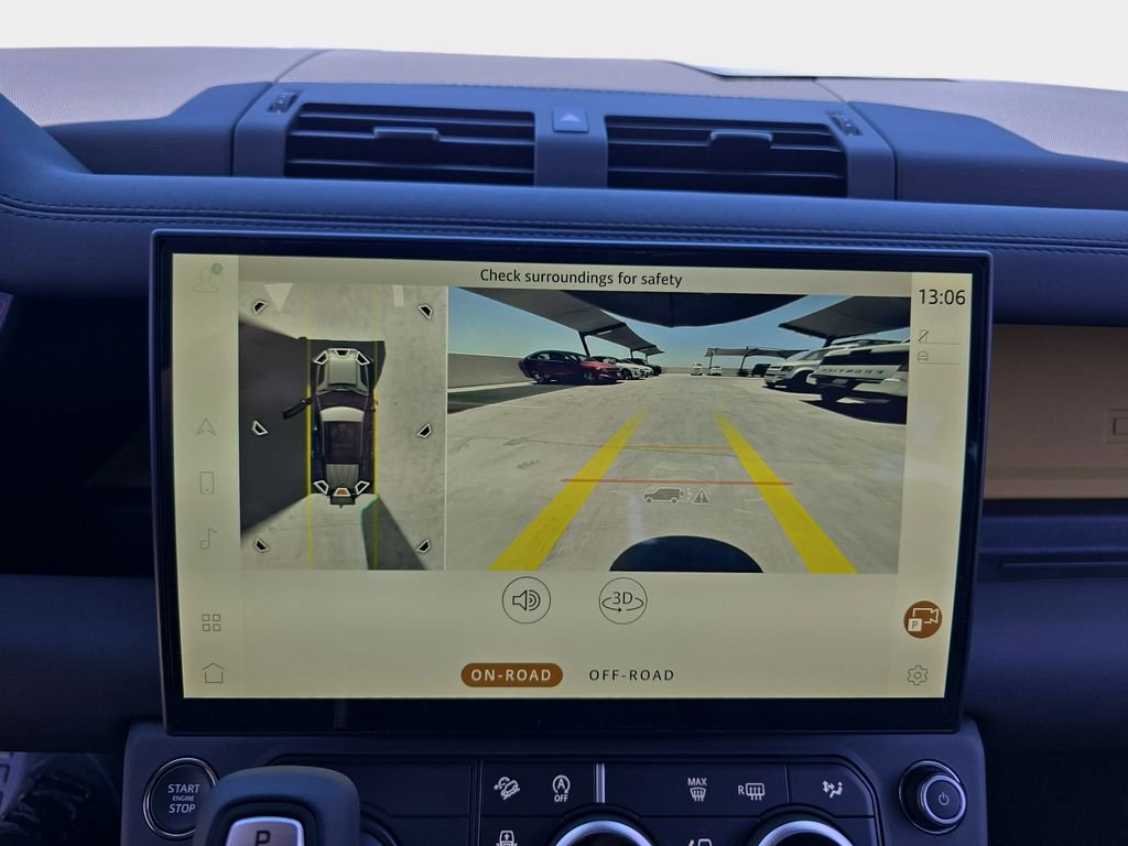 New 2026 Deep Sandglow Yellow Land Rover Trophy Edition Deep Sandglow image 23